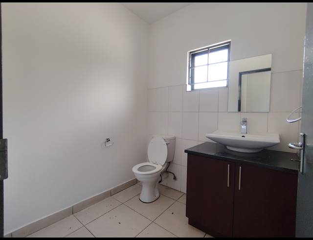 491M² WAREHOUSE TO LET IN DRIEHOEK